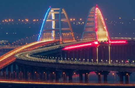К Крымскому мосту построят новую дорогу