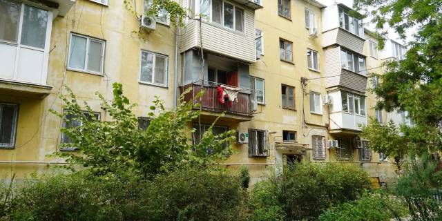 В Керчи обсудили ремонт фасада многоквартирного дома