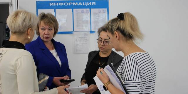 В школах Керчи продолжаются проверки организации питания